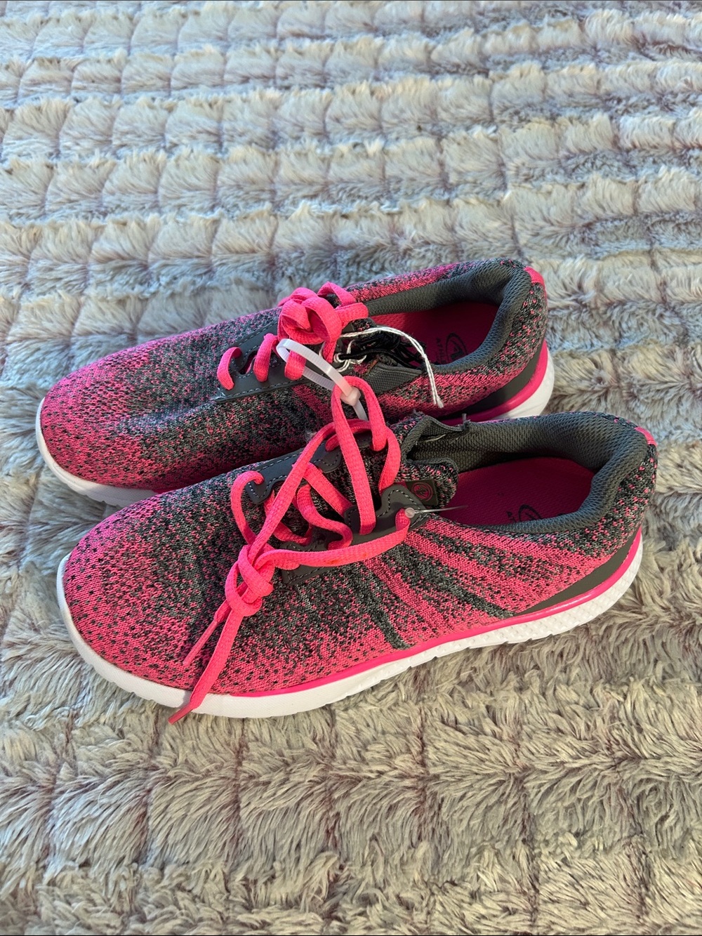 Athletic Works Pink and Gray Kids' Knit Sneakers size 4 new